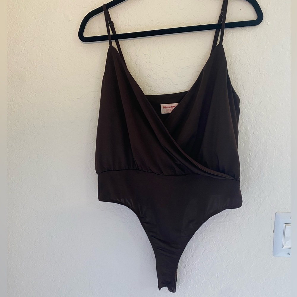 Showpo Brown Turnt Bodysuit Size 8